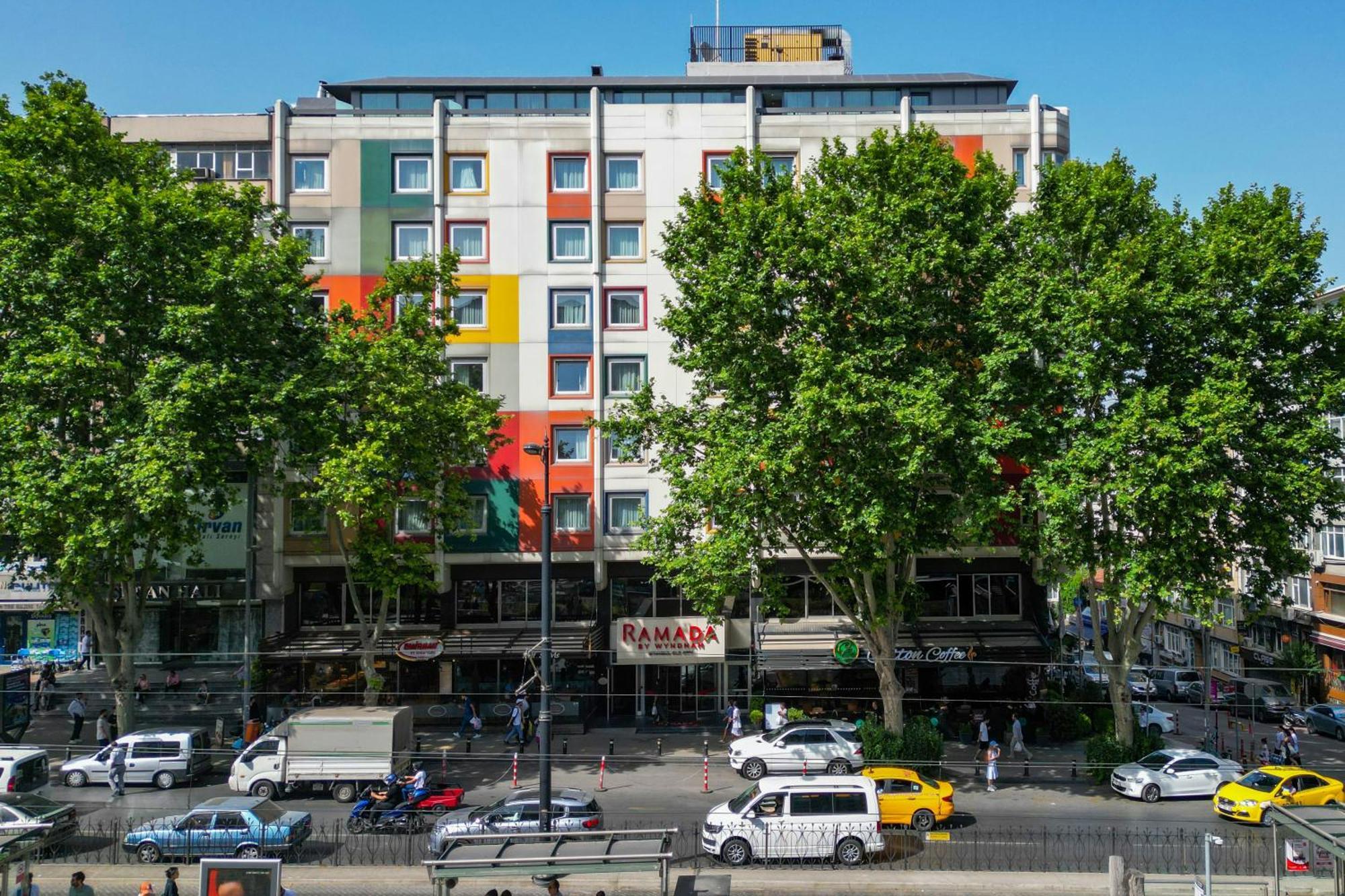 Ramada By Wyndham Istanbul Old City Hotel Exterior photo